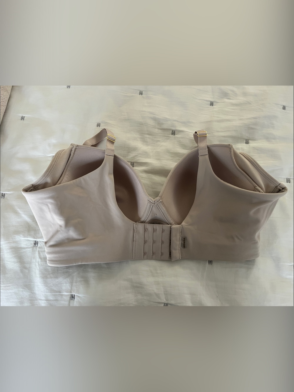 Leonisa Nude Full-Coverage Molded Bra - Picture 2 of 4